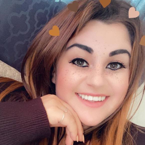 Profile Picture of Leana Berdis (@klena123) on Poshmark