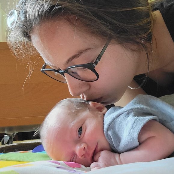 Profile Picture of Danielle Voit (@daniellevoit) on Poshmark