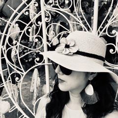 Profile Picture of Julia Zhang (@juliazhang1) on Tiktok