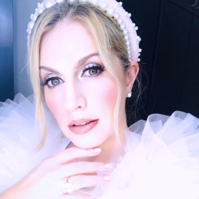 Profile Picture of Luz. (@luzolivieri) on Twitter