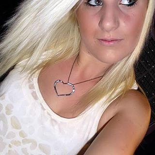 Profile Picture of Laura Holm (@xxlaura.hxx) on Facebook