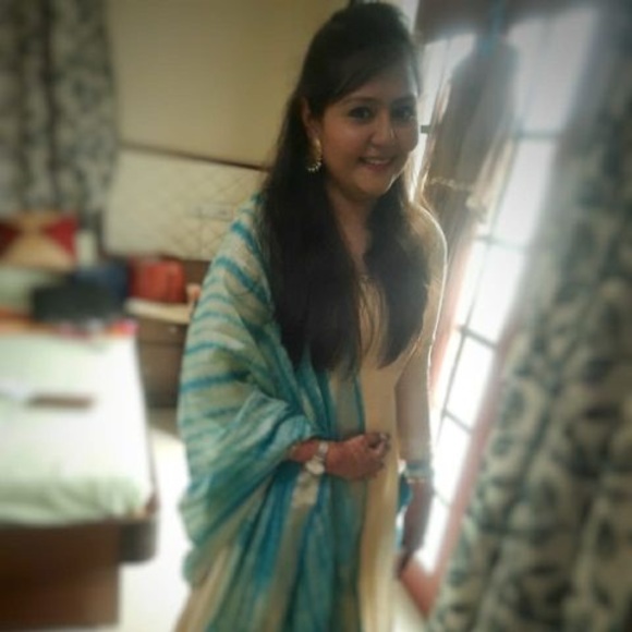 Profile Picture of Nitisha Agarwala (@agarwalanitisha) on Poshmark