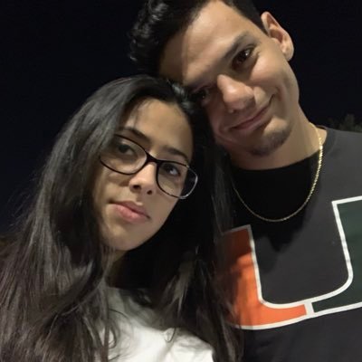 Profile Picture of Melissa (@Melissa_Ardon) on Twitter