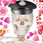 Profile Picture of Andrew The Russian (@wholesome_locker_) on Instagram