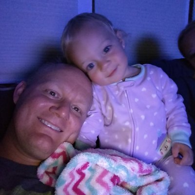 Profile Picture of Dave Wojcik (@Day_Day_W) on Twitter