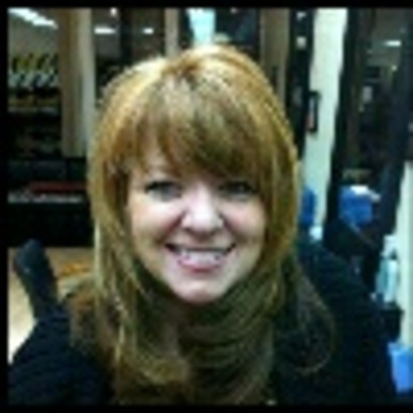 Profile Picture of Kathleen Craddick (@redrock) on Poshmark