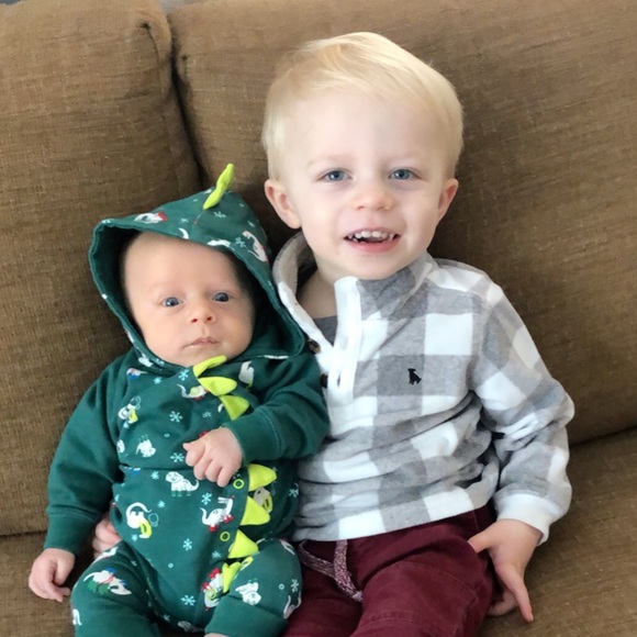 Profile Picture of Laura Birr (@laura32786) on Poshmark