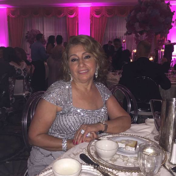 Profile Picture of Khalida Kassed (@kkassed) on Poshmark