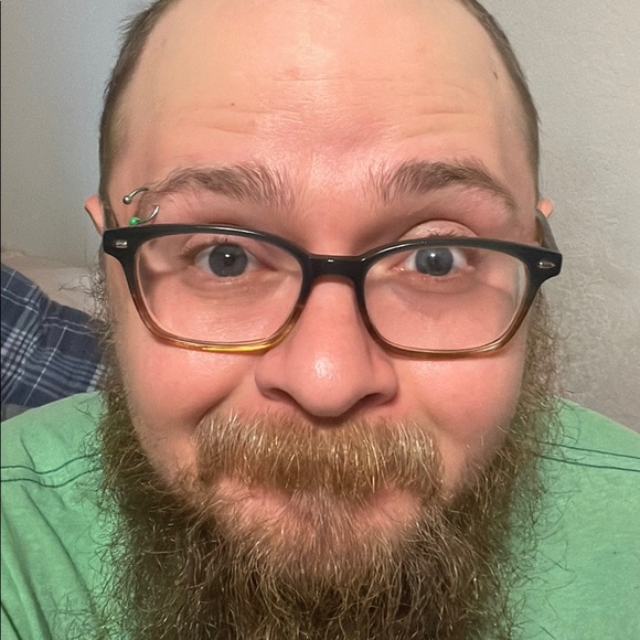 Profile Picture of Sean Boss (@seanboss) on Poshmark