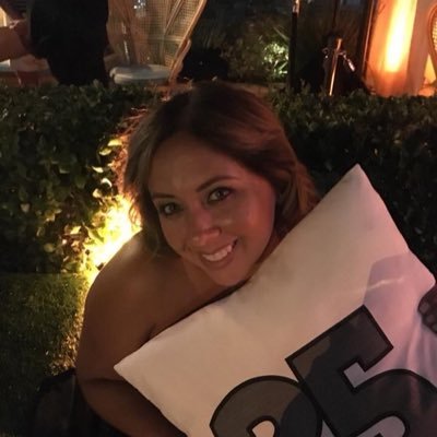 Profile Picture of Catherine Gonzalez (@NYGal3513) on Twitter