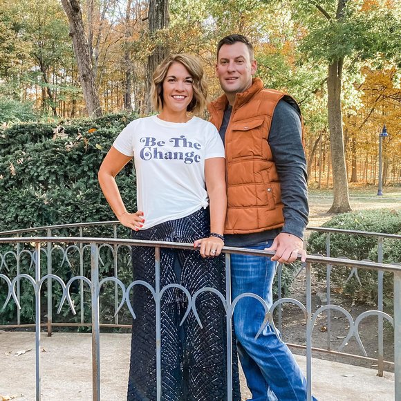 Profile Picture of Jennifer Bartenbach (@jkbarten) on Poshmark