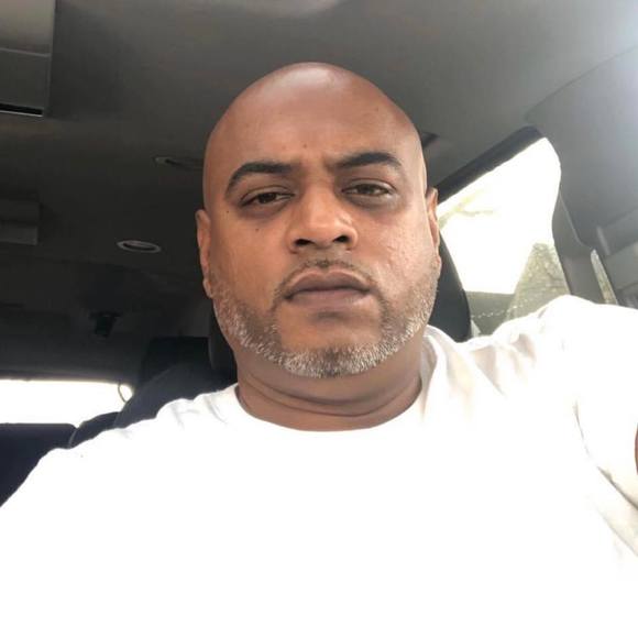 Profile Picture of Rick Singh (@ricksingh) on Poshmark