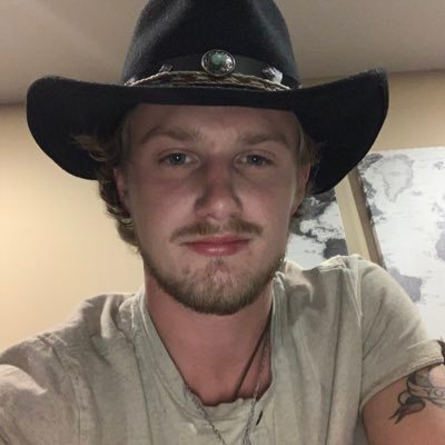 Profile Picture of Chase (@chase_hicks) on Twitter