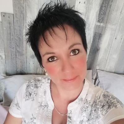 Profile Picture of Amanda Engelbrecht (@AmandaEngelbr10) on Twitter
