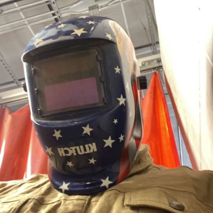 Profile Picture of Justin (@@justin_is_daddy_) on Tiktok