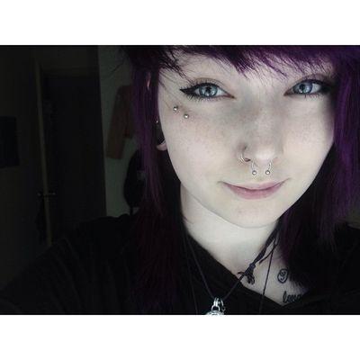 Profile Picture of Jamie Shapiro (@UnhingedFemale) on Twitter