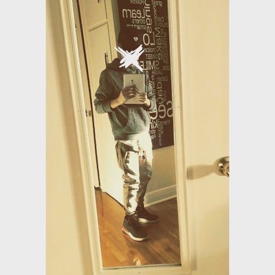 Profile Picture of James Mucciarone (@yvng_james88) on Twitter