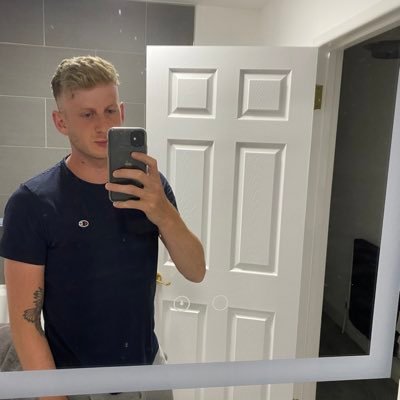 Profile Picture of Leon Dutton (@leodutton_) on Twitter