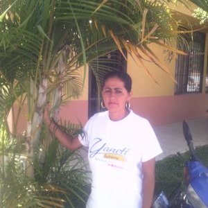Profile Picture of Bertha Quintero (@QuinteroBertha1) on Twitter