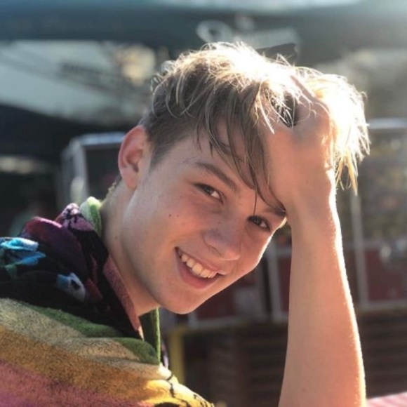 Profile Picture of Olivér Balázs (@thebalazsoliver) on Poshmark