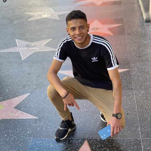 Profile Picture of Alejandro Naranjo (@alejandro1947) on Poshmark