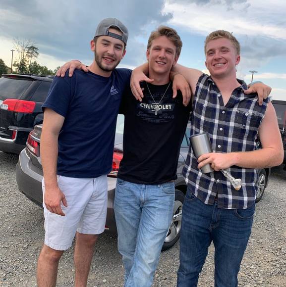 Profile Picture of Kyle Martin (@ktmartin11) on Poshmark