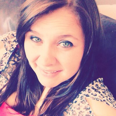 Profile Picture of Alexandra Madsen (@AlexMadsen) on Twitter