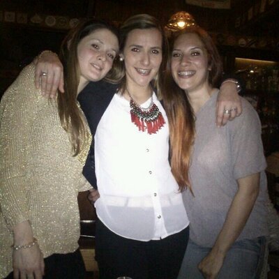 Profile Picture of Lore Perez (@loreperez1990) on Twitter