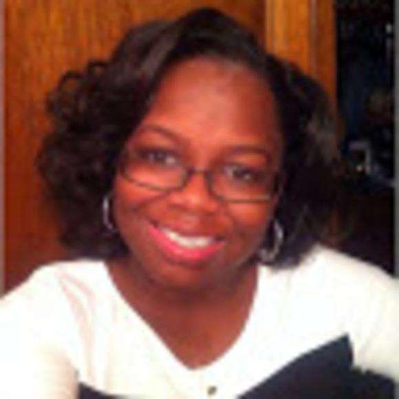 Profile Picture of Jasmine Epps (@jasmineepps12) on Poshmark