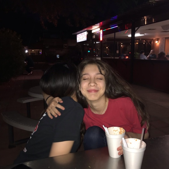 Profile Picture of Lisette Breda (@l_breda) on Poshmark