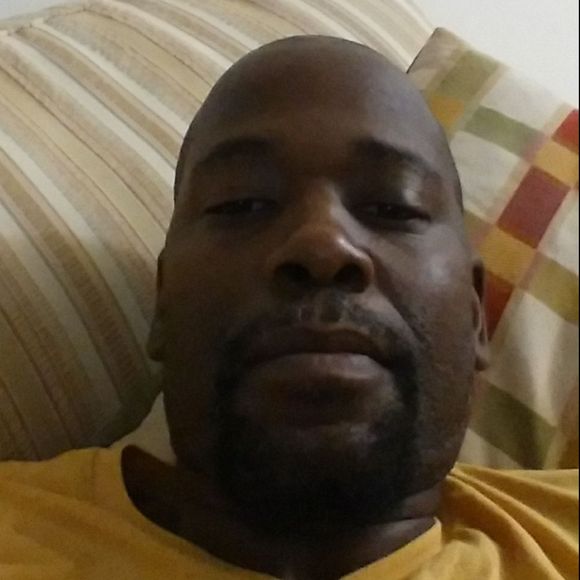 Profile Picture of Hubby Gibbs (@hubbyzo) on Poshmark