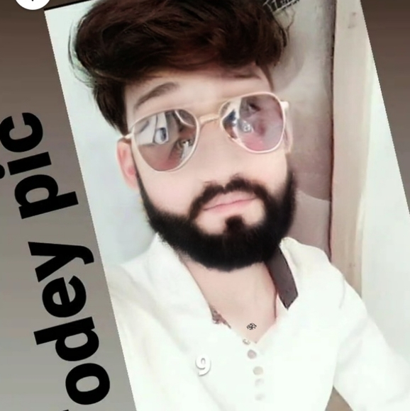 Profile Picture of Seth abhijeet Singh (@sethabhijeet) on Poshmark