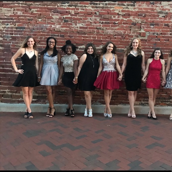 Profile Picture of Brie Gabany (@briegabany_) on Poshmark