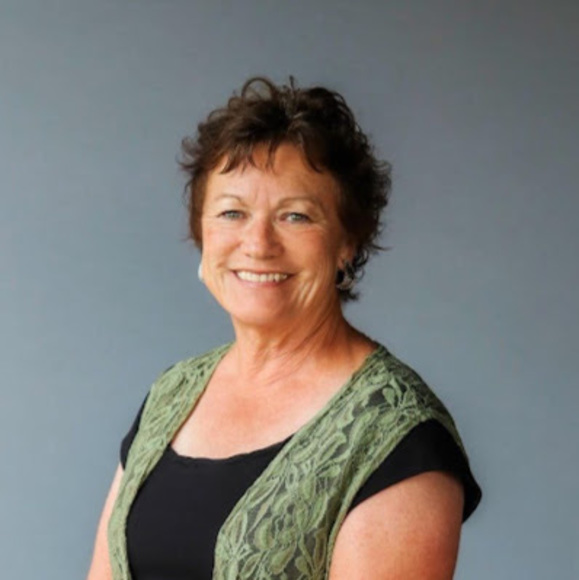 Profile Picture of Sue Tebow (@tebowsusan) on Poshmark