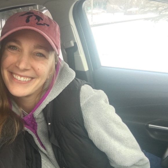 Profile Picture of Abby Nowicki (@nowickiab) on Poshmark