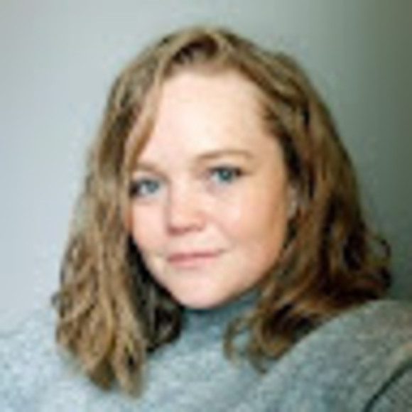 Profile Picture of Lisa Huss (@lisa_huss) on Poshmark