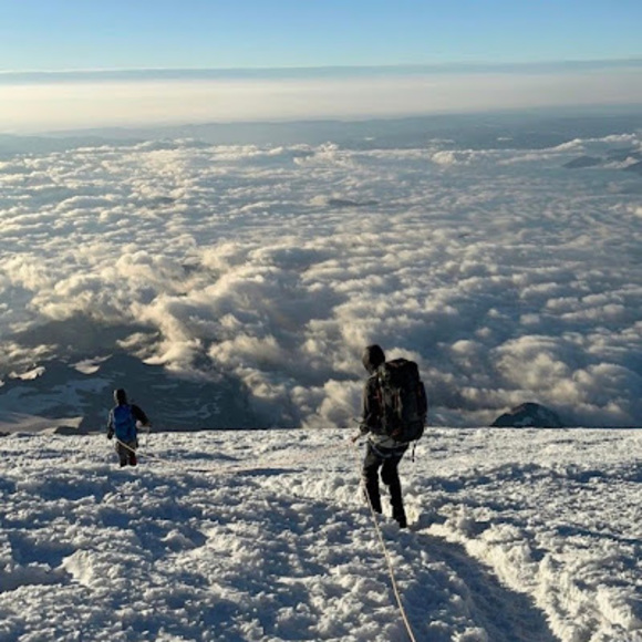 Profile Picture of Aaron Dennis (@aaron24dennis) on Poshmark