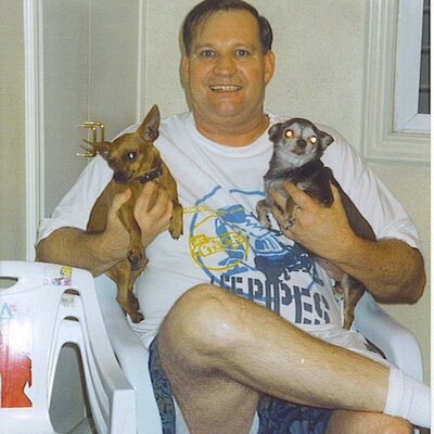 Profile Picture of David Dicker (@davidandpinky) on Twitter