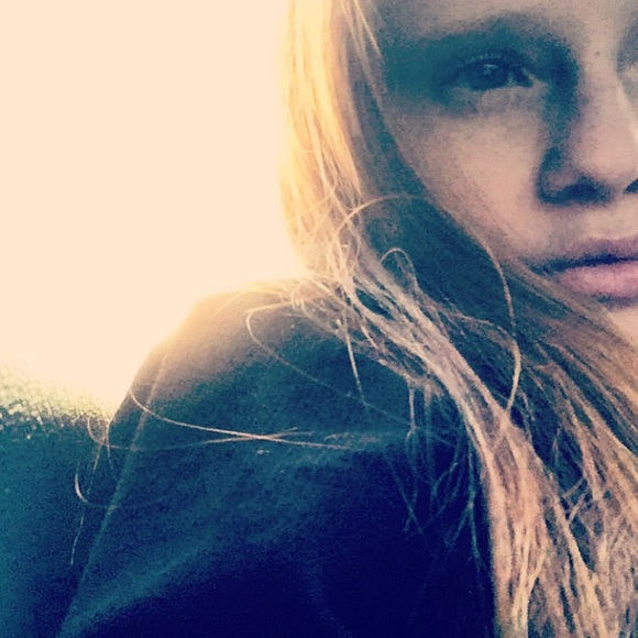 Profile Picture of Toni Maimone (@maimone) on Poshmark