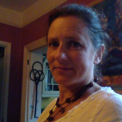 Profile Picture of Louise Dawson (@loobyloud1) on Twitter