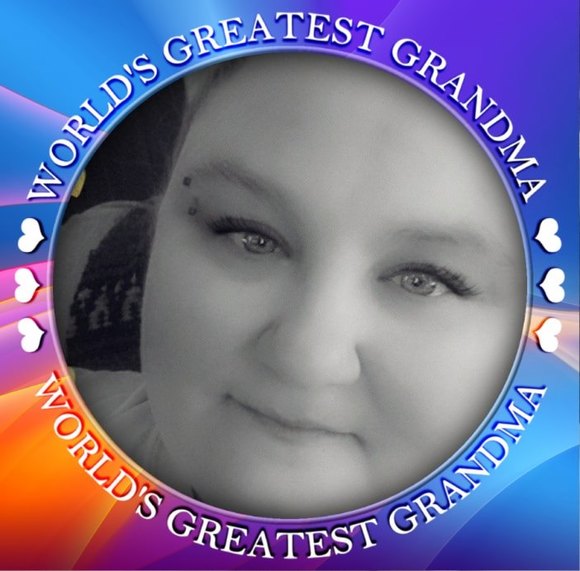 Profile Picture of Brandy Horton (@brandylh2012) on Poshmark