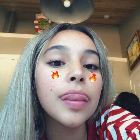 Profile Picture of Halliejo Battisfore (@bhalliejo) on Poshmark