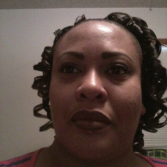 Profile Picture of Shawn Dye (@manicdragon) on Poshmark