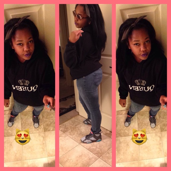 Dannesha Amerson - Poshmark Profile Picture of Dannesha Amerson (@danneshalakia) on Poshmark