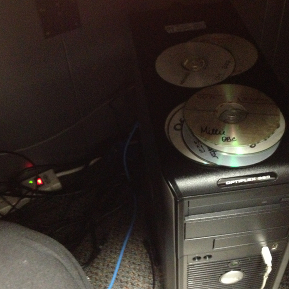 Profile Picture of Candi Ihnen (@candirw) on Poshmark