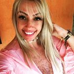 Profile Picture of Debora Fernandes (@deboraty2015) on Instagram