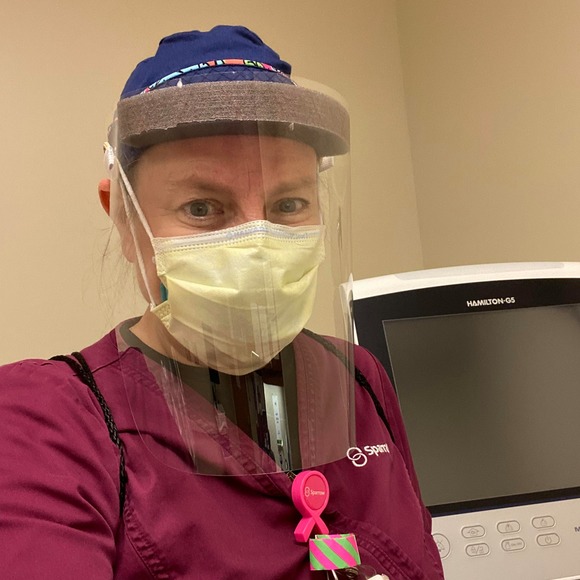 Profile Picture of Lorenda Miller-faist (@lfarmgirl) on Poshmark