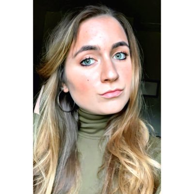 Profile Picture of MARISSA (@dazzleswift13) on Twitter