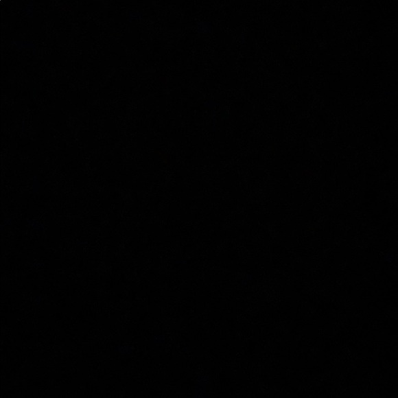 Profile Picture of Alice Lee (@poshmarktings) on Poshmark