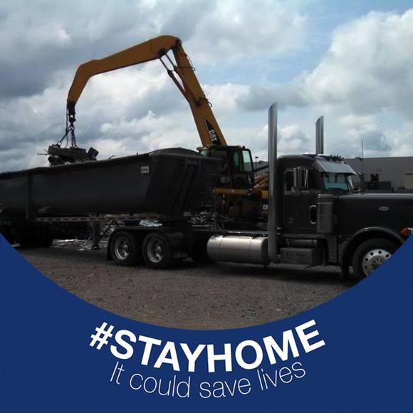 Profile Picture of Dan Capalingo (@dancapalingo73) on Poshmark